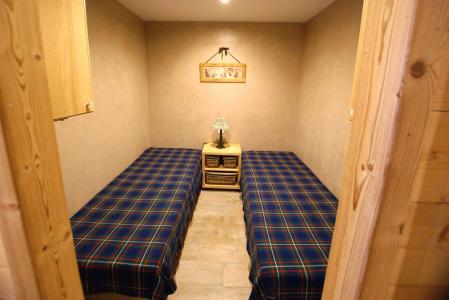 Location au ski Appartement 3 pièces cabine 6 personnes (F5) - Résidence les Mélèzes - Pra Loup - Chambre