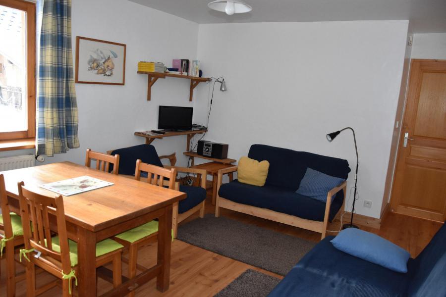 Rent in ski resort 3 room apartment 4 people (RDJ) - Chalet Bas de Chavière - Pralognan-la-Vanoise - Living room
