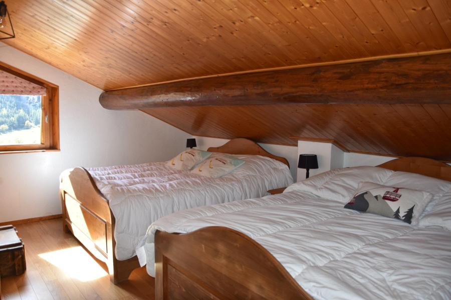 Rent in ski resort 5 room chalet 10 people - Chalet Flambeau - Pralognan-la-Vanoise - Bedroom