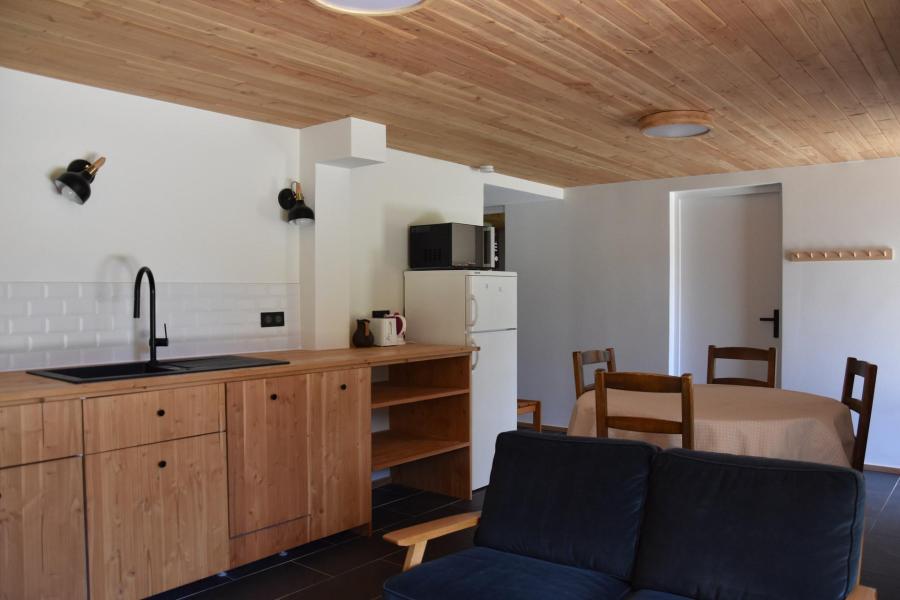 Skiverleih 3-Zimmer-Appartment für 4 Personen (RDC) - Chalet les Cibalins - Pralognan-la-Vanoise - Wohnzimmer