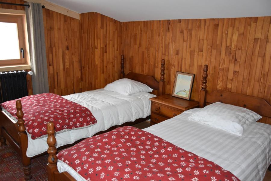 Rent in ski resort 6 room apartment 10 people - Chalet les Cibalins - Pralognan-la-Vanoise - Bedroom
