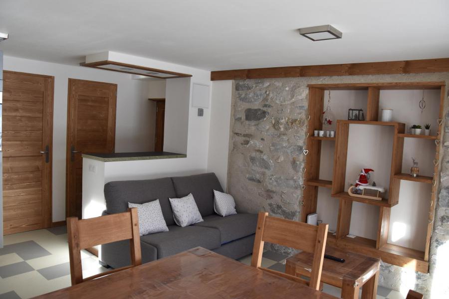 Rent in ski resort 2 room apartment 4 people (1) - Chalet Lou Fenatchu - Pralognan-la-Vanoise - Living room