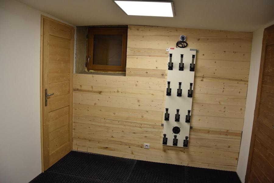 Ski verhuur Appartement 2 kamers 4 personen (1) - Chalet Lou Fenatchu - Pralognan-la-Vanoise - Ski locker