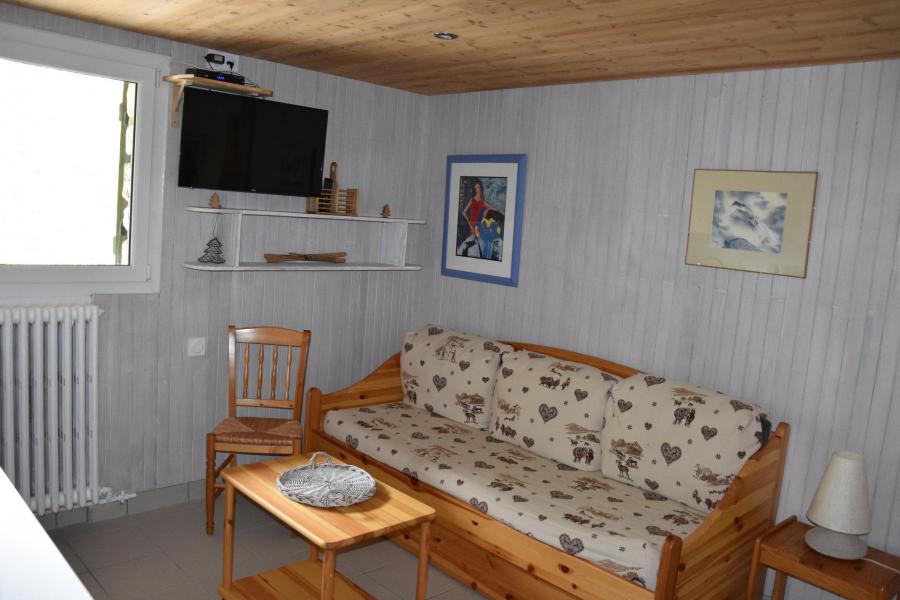 Rent in ski resort Studio sleeping corner 4 people - Chalet Namaste - Pralognan-la-Vanoise - Living room