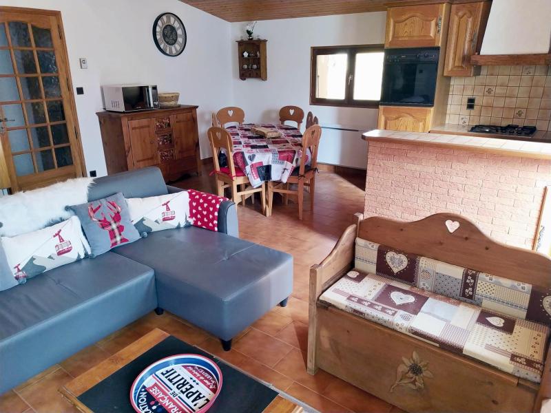 Rent in ski resort 4 room apartment 6 people - Maison Le Passe Montagne - Pralognan-la-Vanoise - Living room