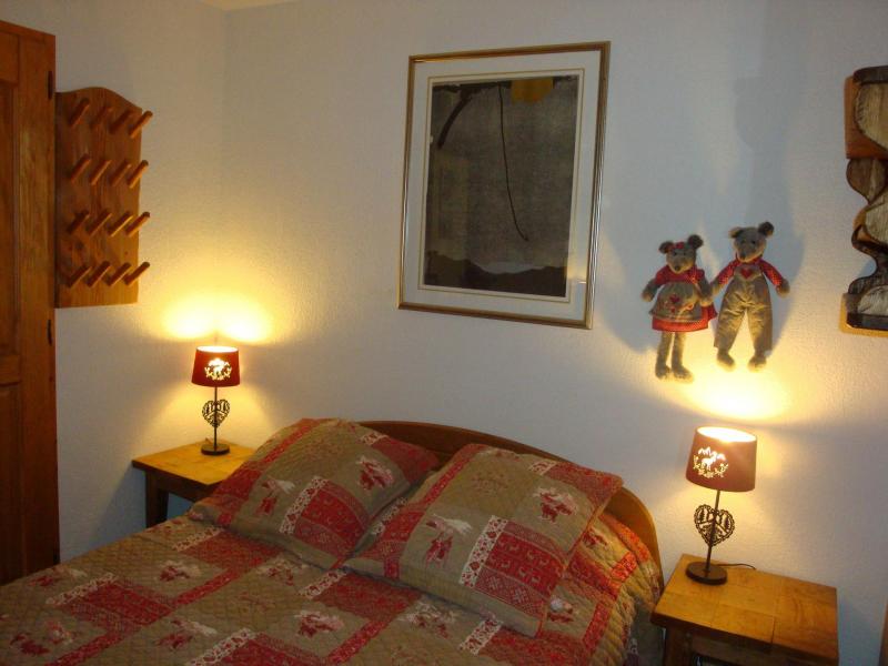 Skiverleih 3-Zimmer-Appartment für 4 Personen (9) - Résidence la Ferme de Pralognan - Pralognan-la-Vanoise - Schlafzimmer