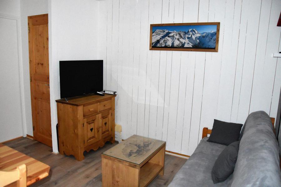 Rent in ski resort Studio sleeping corner 4 people (1) - Résidence le Barioz - Pralognan-la-Vanoise - Living room