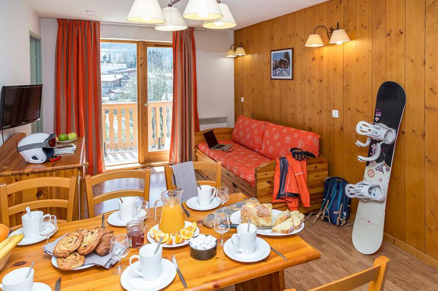 Rent in ski resort Résidence le Blanchot - Pralognan-la-Vanoise - Dining area