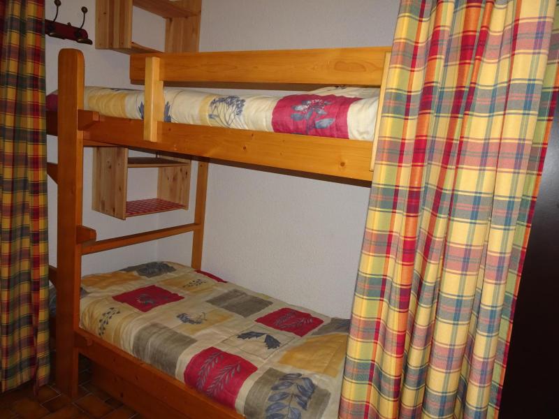 Rent in ski resort 2 room apartment 4 people (20A) - Résidence le Chasseforêt - Pralognan-la-Vanoise - Sleeping area