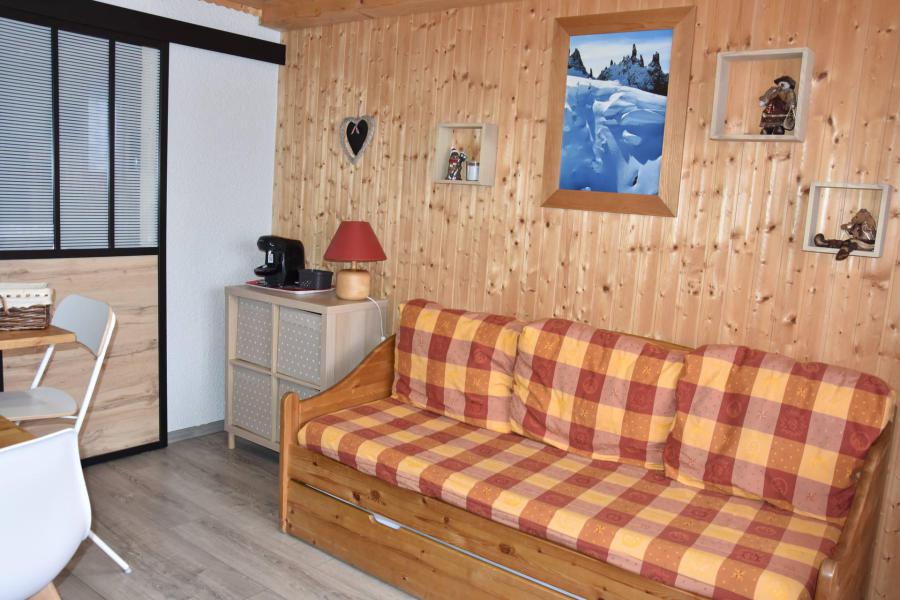 Rent in ski resort Studio sleeping corner 4 people (12) - Résidence le Grand Sud - Pralognan-la-Vanoise - Living room