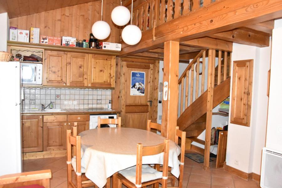 Rent in ski resort 4 room duplex apartment 8 people (16B) - Résidence les Alpages de Pralognan B - Pralognan-la-Vanoise - Living room