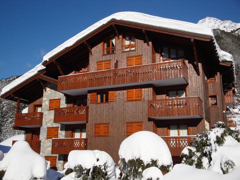 Rent in ski resort Résidence les Alpages de Pralognan B - Pralognan-la-Vanoise - Winter outside