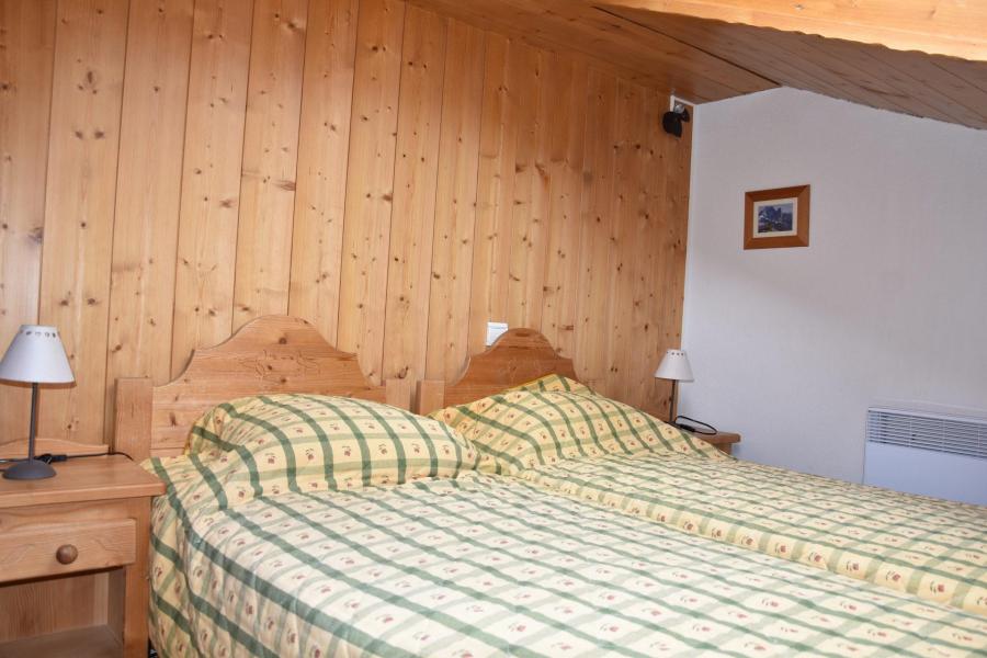 Skiverleih 4 Zimmer Maisonettewohnung für 6 Personen (19) - Résidence les Alpages de Pralognan C - Pralognan-la-Vanoise - Schlafzimmer
