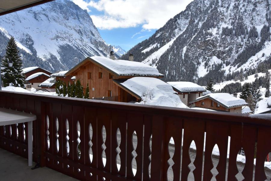 Vacanze in montagna Appartamento 3 stanze per 6 persone (6) - Résidence les Alpages de Pralognan E - Pralognan-la-Vanoise - Esteriore inverno