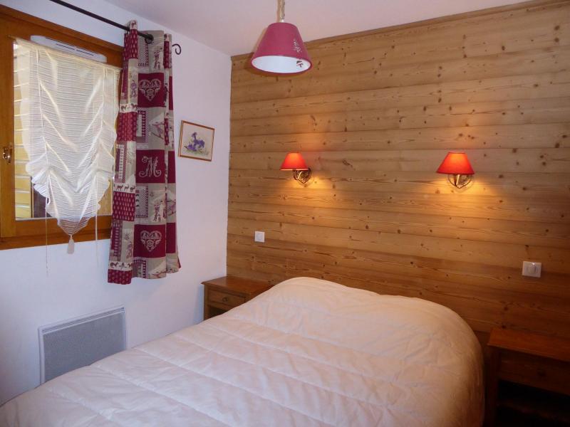Rent in ski resort 5 room mezzanine apartment 6 people (11) - Résidence les Chalets de Napremont - Pralognan-la-Vanoise - Bedroom