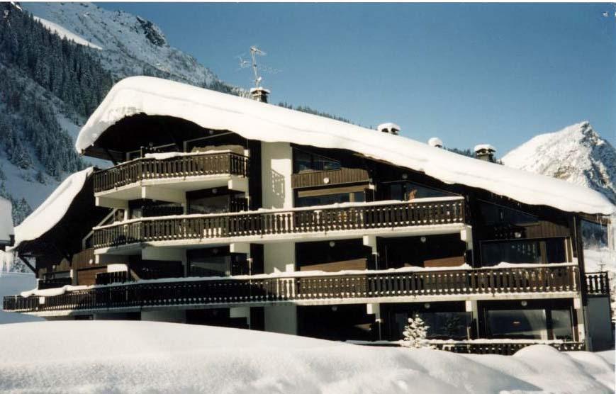 Rent in ski resort Résidence les Dômes - Pralognan-la-Vanoise - Winter outside