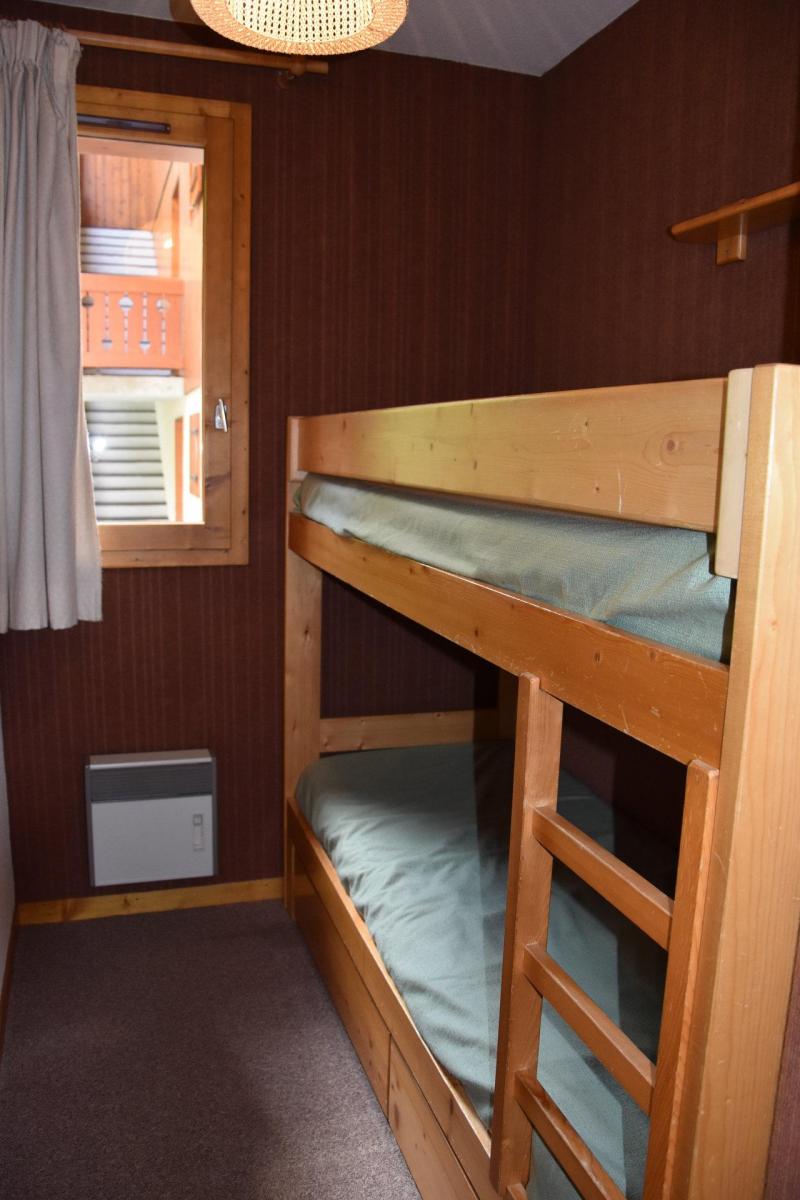 Rent in ski resort 3 room apartment 4 people (B3) - Résidence les Glaciers - Pralognan-la-Vanoise - Bedroom