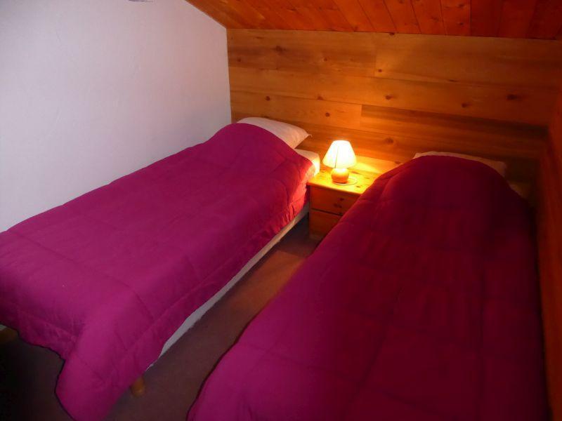 Rent in ski resort 3 room apartment 6 people (4) - Résidence les Myrtilles - Pralognan-la-Vanoise - Bedroom