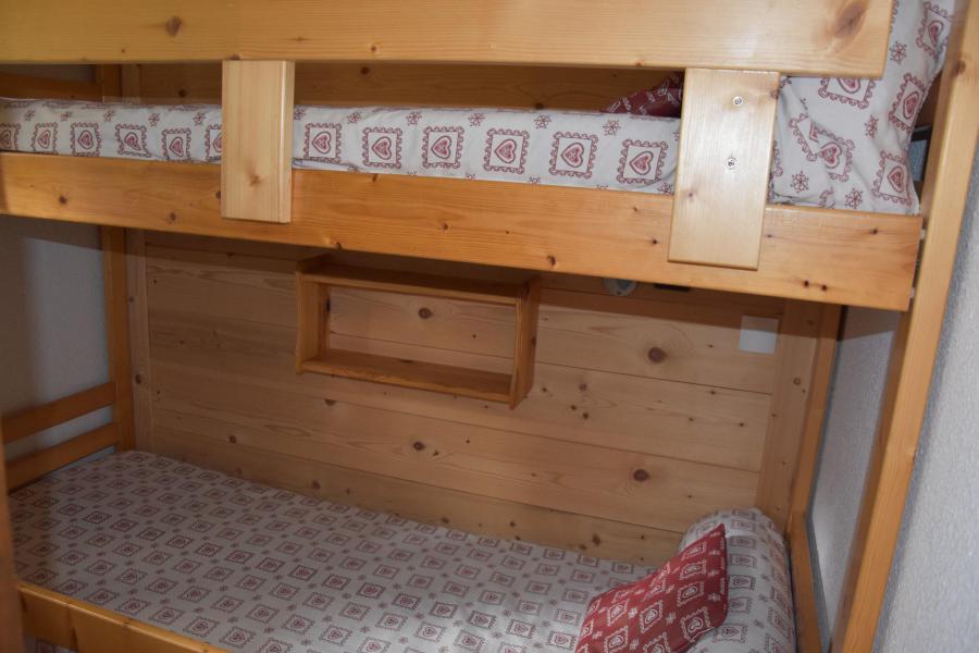 Rent in ski resort 2 room apartment 4 people (CA5) - Résidence les Pariettes - Pralognan-la-Vanoise - Bedroom