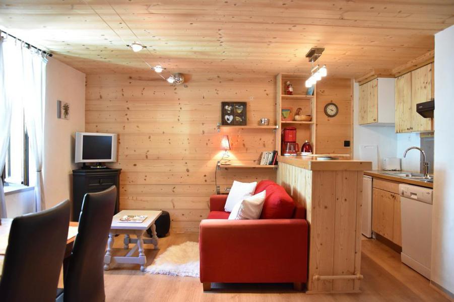 Rent in ski resort 2 room apartment 4 people (5) - Résidence Sorbier - Pralognan-la-Vanoise - Living room
