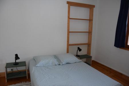 Rent in ski resort 3 room apartment 4 people (RDJ) - Chalet Bas de Chavière - Pralognan-la-Vanoise - Bedroom