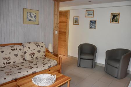 Rent in ski resort Studio sleeping corner 4 people - Chalet Namaste - Pralognan-la-Vanoise - Living room