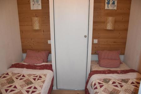 Rent in ski resort 3 room apartment 4 people (26) - La Résidence le Blanchot - Pralognan-la-Vanoise - Bedroom