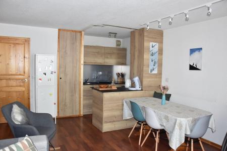 Rent in ski resort 3 room apartment 6 people (20) - Résidence le Barioz - Pralognan-la-Vanoise - Living room
