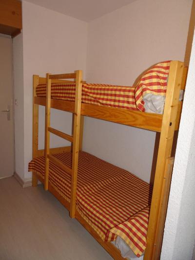 Rent in ski resort Studio 4 people (24B) - Résidence le Chasseforêt - Pralognan-la-Vanoise - Bunk beds