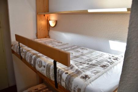 Rent in ski resort Studio 4 people (40B) - Résidence le Chasseforêt - Pralognan-la-Vanoise - Folding bed