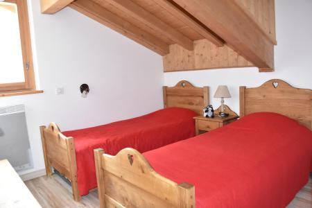 Rent in ski resort 3 room apartment 4 people (14) - Résidence les 4 Saisons - Pralognan-la-Vanoise - Bedroom