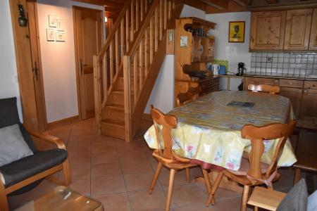 Skiverleih 4 Zimmer Maisonettewohnung für 6 Personen (18) - Résidence les Alpages de Pralognan A - Pralognan-la-Vanoise - Wohnzimmer