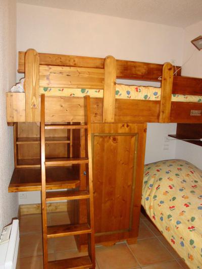 Skiverleih 3-Zimmer-Appartment für 4 Personen (8B) - Résidence les Alpages de Pralognan B - Pralognan-la-Vanoise - Schlafzimmer