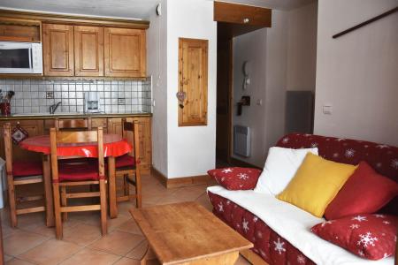 Rent in ski resort 3 room apartment 4 people (7) - Résidence les Alpages de Pralognan C - Pralognan-la-Vanoise - Living room