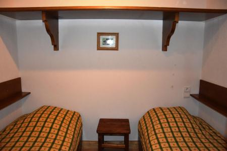 Skiverleih 3-Zimmer-Appartment für 4 Personen (7) - Résidence les Alpages de Pralognan C - Pralognan-la-Vanoise - Schlafzimmer