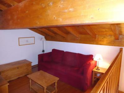 Rent in ski resort 5 room mezzanine apartment 6 people (11) - Résidence les Chalets de Napremont - Pralognan-la-Vanoise - Bedroom under mansard