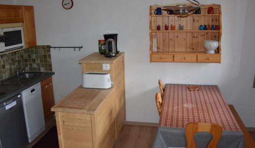 Rent in ski resort 3 room apartment 4 people (C4) - Résidence les Glaciers - Pralognan-la-Vanoise - Living room