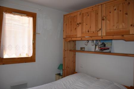 Skiverleih 2-Zimmer-Holzhütte für 4 Personen (11) - Résidence les Mélèzes - Pralognan-la-Vanoise - Schlafzimmer