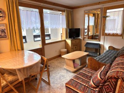 Ski verhuur Appartement 2 kabine kamers 4 personen (11) - Résidence les Mélèzes - Pralognan-la-Vanoise - Woonkamer