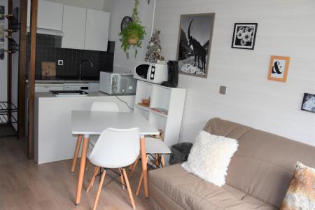 Rent in ski resort 2 room apartment 4 people (CB5) - Résidence les Pariettes - Pralognan-la-Vanoise - Living room