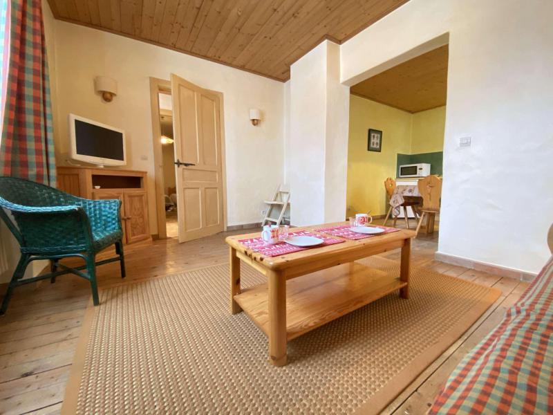 Rent in ski resort 2 room apartment 4 people (001) - Chalet le Pré Joli - Praz sur Arly - Living room