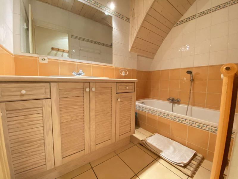 Soggiorno sugli sci Appartamento 2 stanze per 4 persone (001) - Chalet le Pré Joli - Praz sur Arly - Vasca da bagno