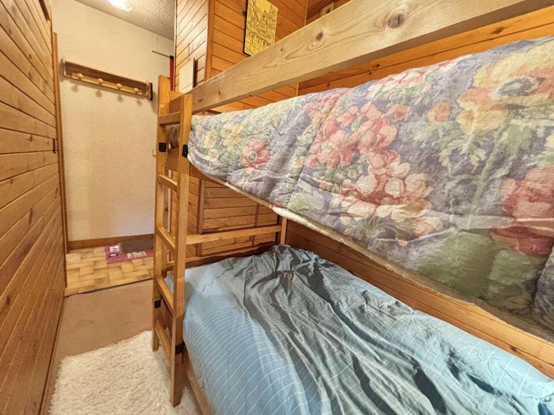 Rent in ski resort Studio 4 people (B02) - HAUTS DE PRAZ - Praz sur Arly - Sleeping area