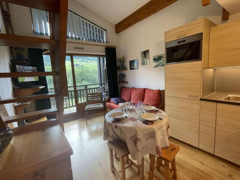 Rent in ski resort 2 room mezzanine apartment 5 people (B2L) - Résidence Clos des Meurets - Praz sur Arly - Living room