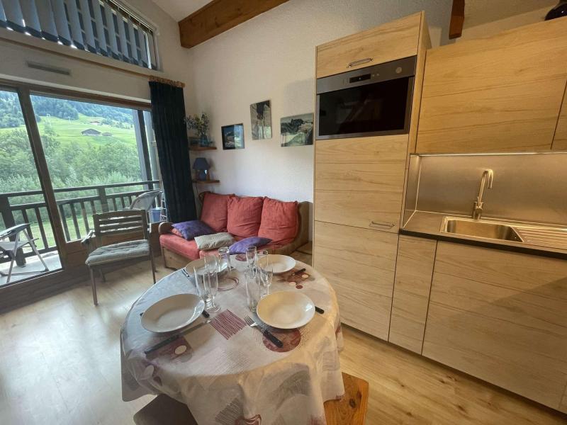 Wynajem na narty Apartament 2 pokojowy z antresolą 5 osób (B2L) - Résidence Clos des Meurets - Praz sur Arly - Pokój gościnny