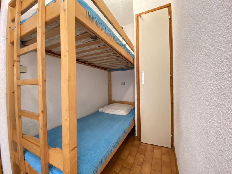 Alquiler al esquí Apartamento cabina para 4 personas (00F) - Résidence Clos des Meurets - Praz sur Arly - Alcoba