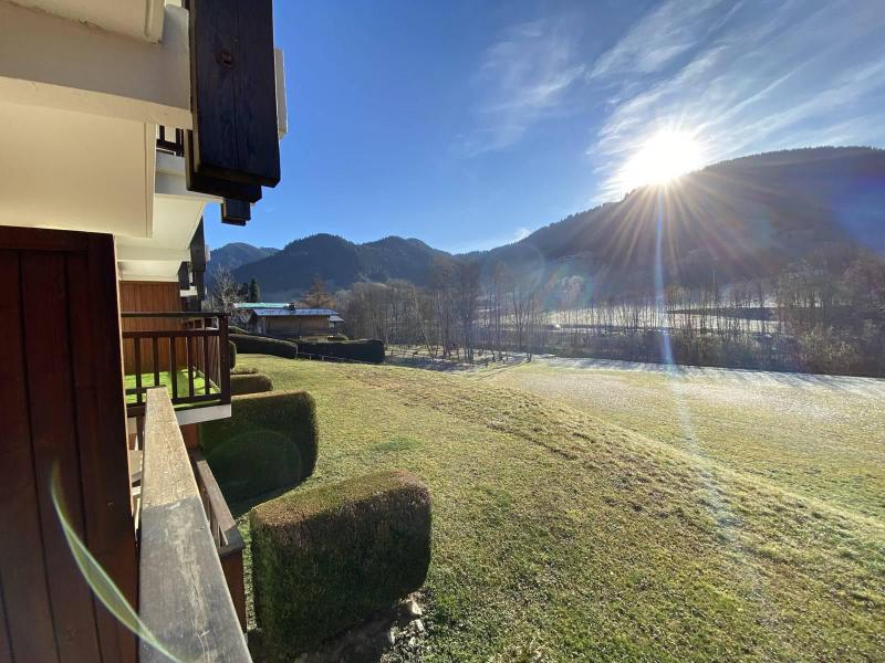 Alquiler al esquí Apartamento cabina para 4 personas (A1E) - Résidence Clos des Meurets - Praz sur Arly - Balcón