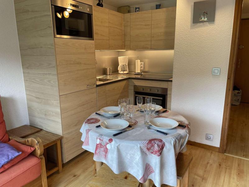 Ski verhuur Appartement 2 kamers mezzanine 5 personen (B2L) - Résidence Clos des Meurets - Praz sur Arly - Keukenblok