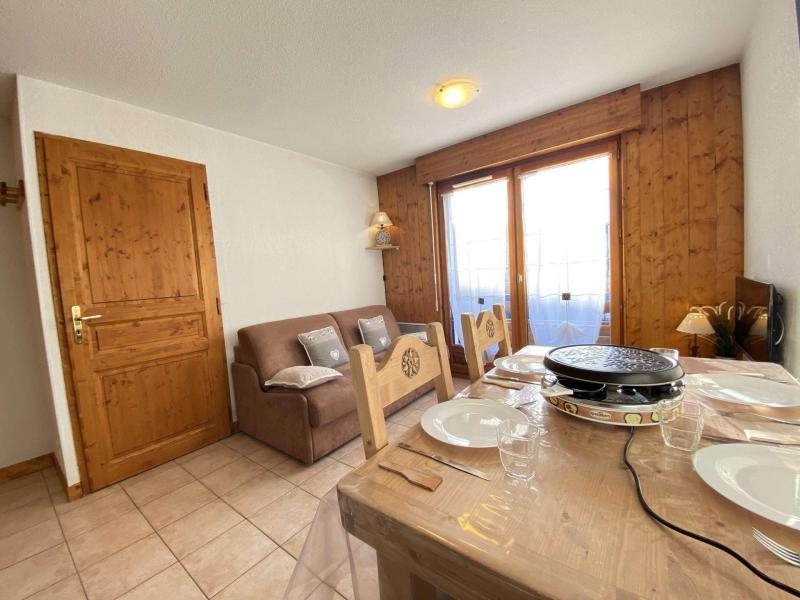 Ski verhuur Appartement 2 kamers bergnis 6 personen (108) - Résidence le Chamois d'Or - Praz sur Arly - Woonkamer