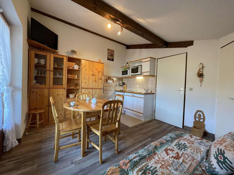 Rent in ski resort 2 room apartment 6 people (A16) - Résidence Praz les Pistes - Praz sur Arly - Living room